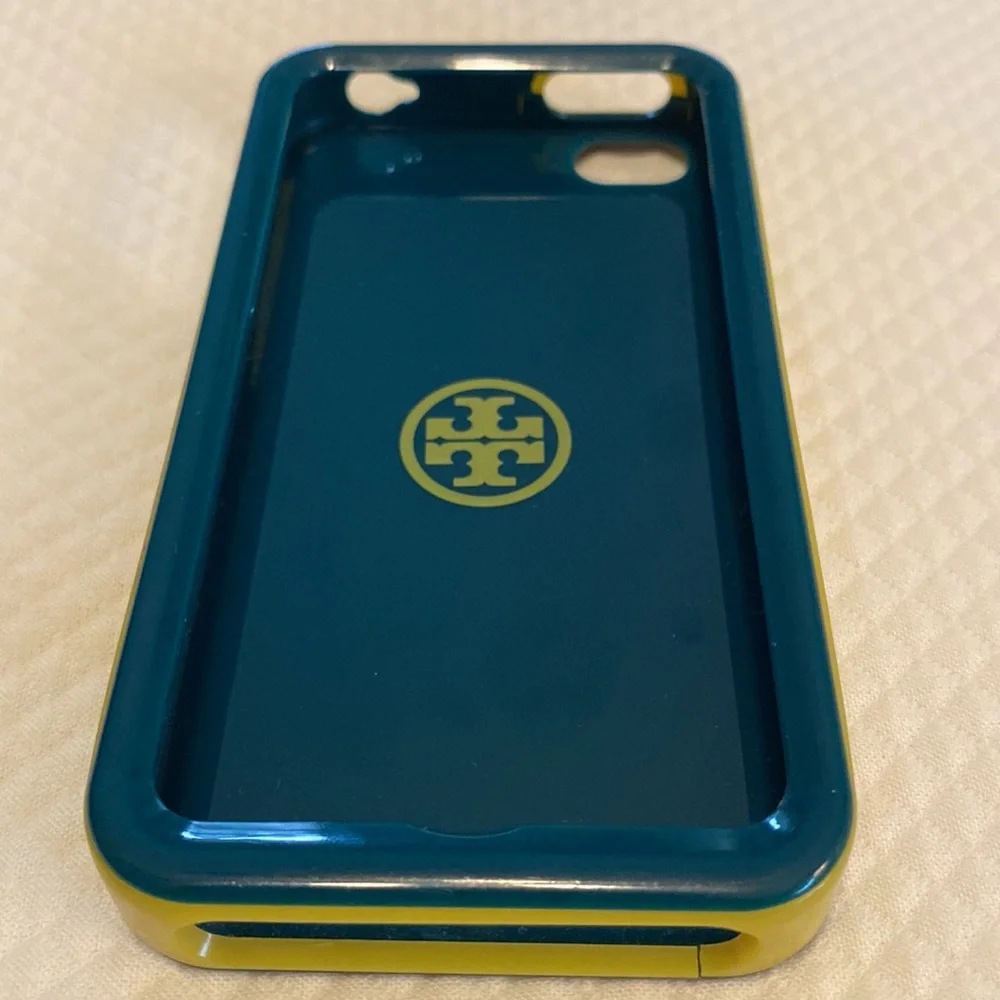 Tory Burch Authentic Green Yellow Snap Apart Hardshell iPhone Case with Fox Head